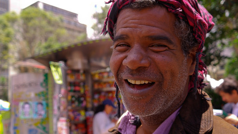 un-marionnettiste-a-bien-voulu-partagé-un-petit-bout-de-son-histoire-6-mars-2012-crédit-photola-navedeambula